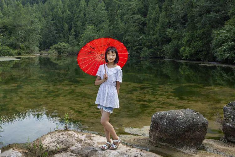 现在考驾照大概需要多少钱学费，我想知道各地收费标准，你们那边考驾照要多少学费呢？游戏画面